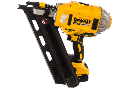 Аккумуляторный степлер DeWALT DCN 692P2 Аккумуляторный степлер DeWALT DCN 692P2
